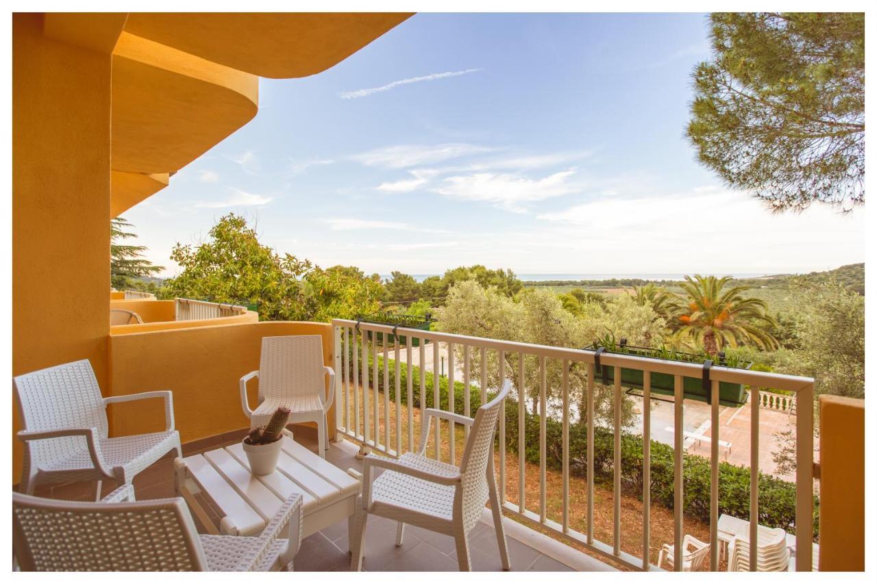 Villa Amica Vieste Bagian luar foto