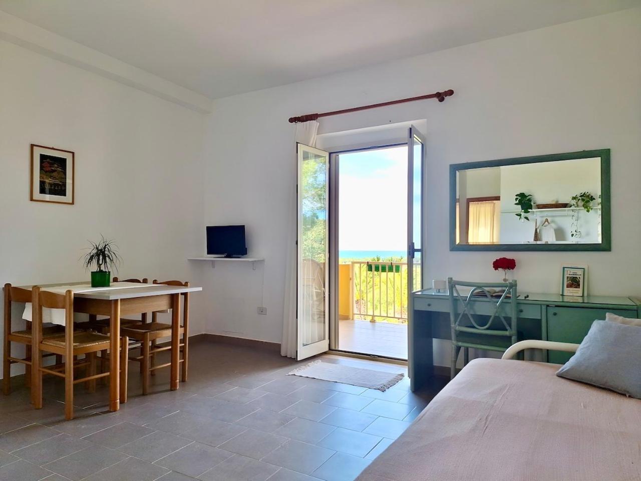 Villa Amica Vieste Bagian luar foto